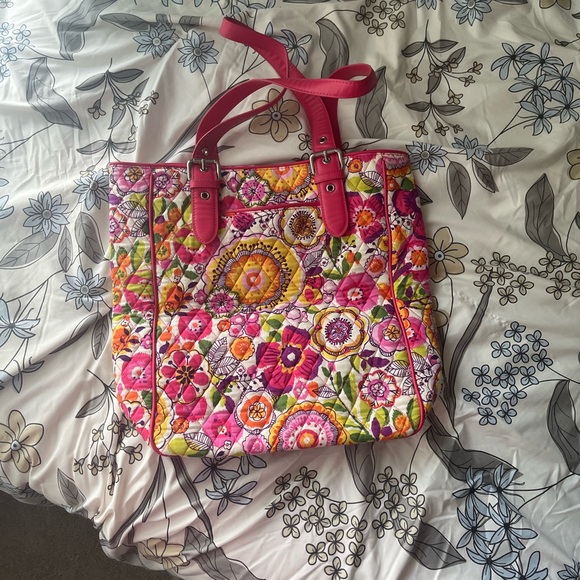 Vera Bradley Handbags - Vera Bradley Tote Bag - Clementine
